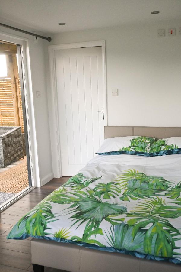 Bluebell Cabin Badsey المظهر الخارجي الصورة